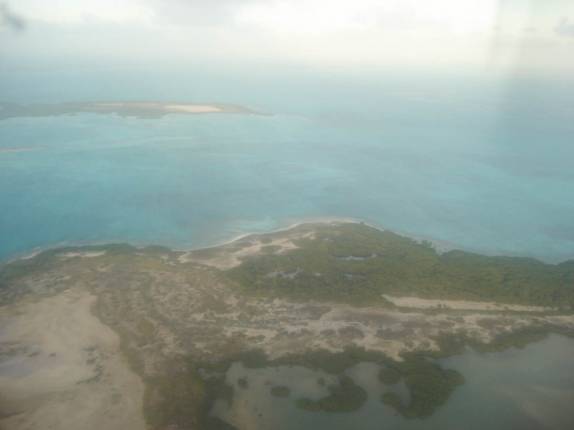 Chegando ao arquipélago de Los Roques, no litoral venezuelano